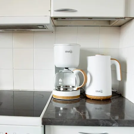 3 Bedroom With Free Parking, 6 Guests